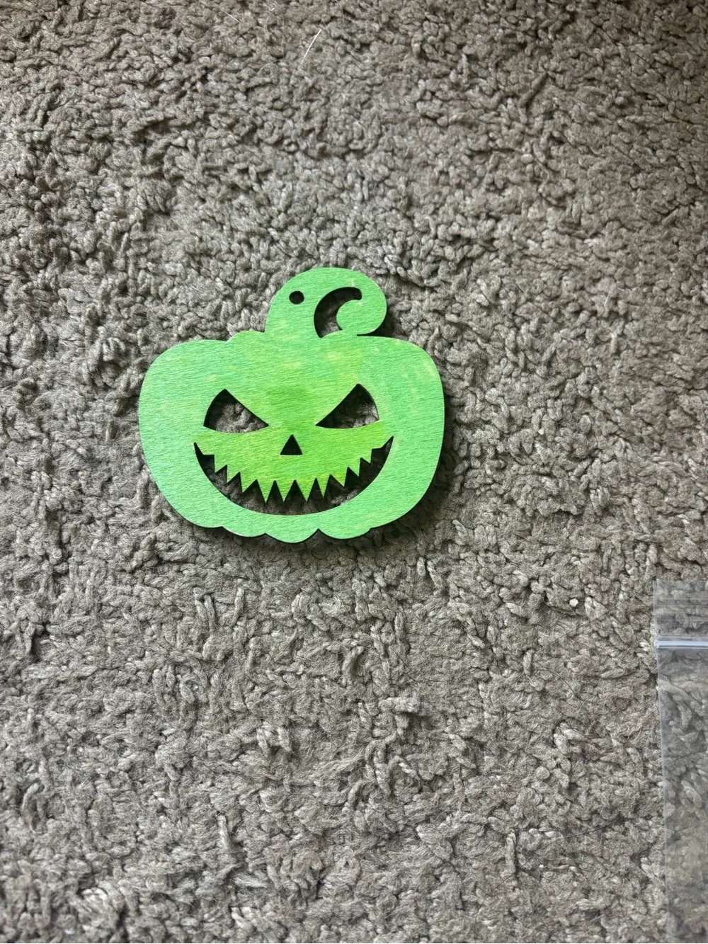 Green Jack-O'-Lantern Wooden Halloween Ornament -